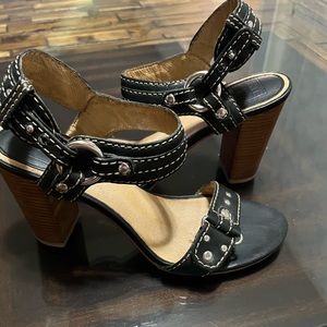 Frye April Studded Ring Ankle Strap Sandals Size 8
